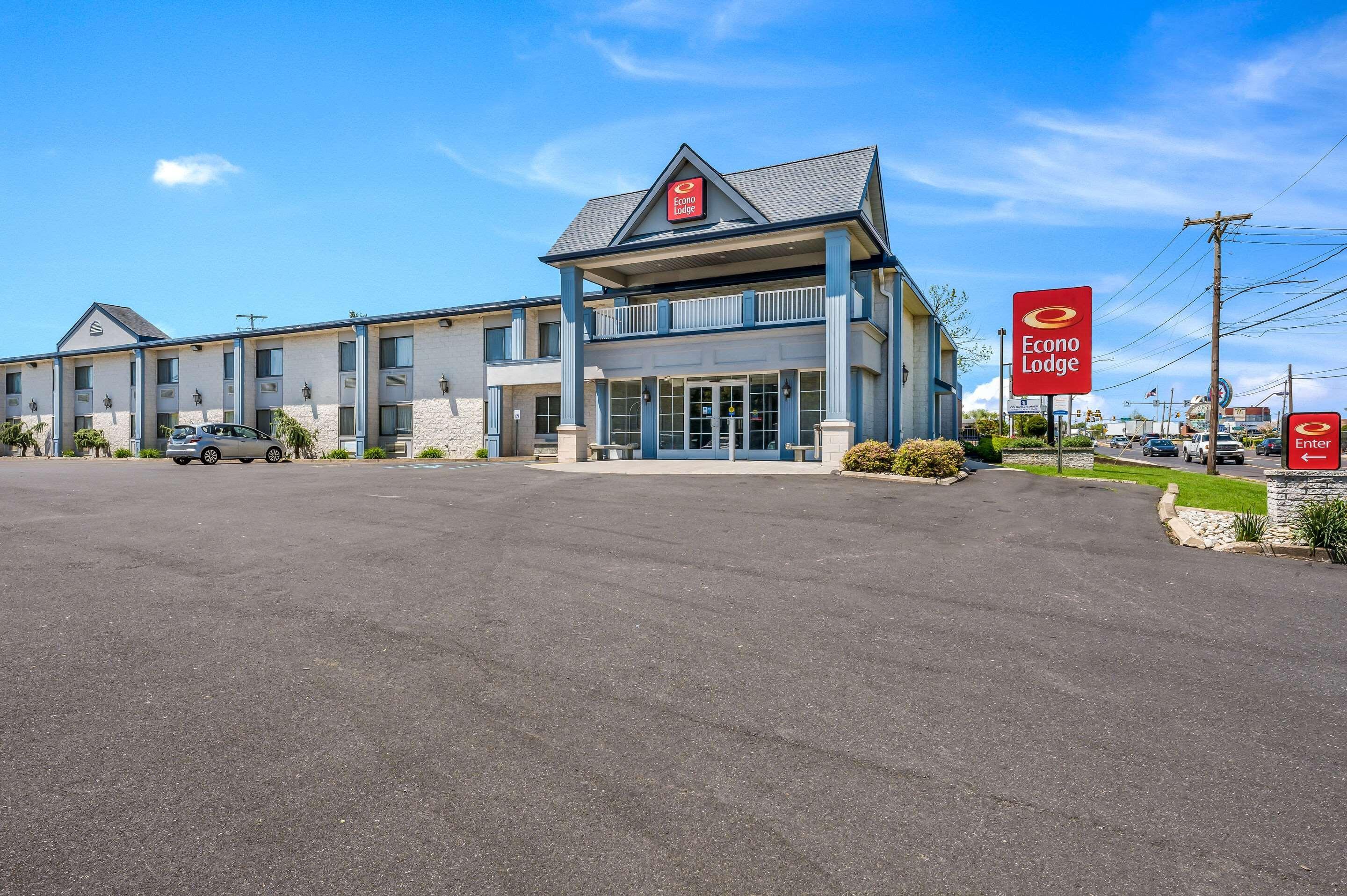 Hotel Econo 2*