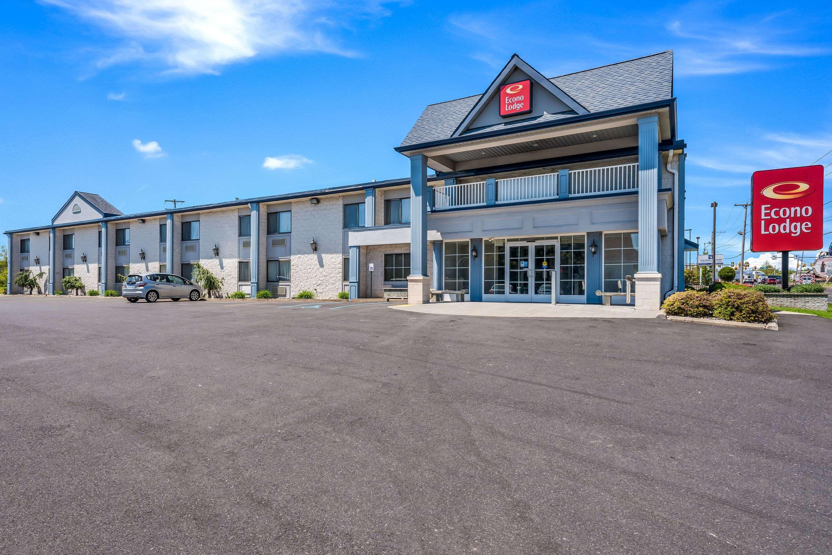 Econo Quakertown