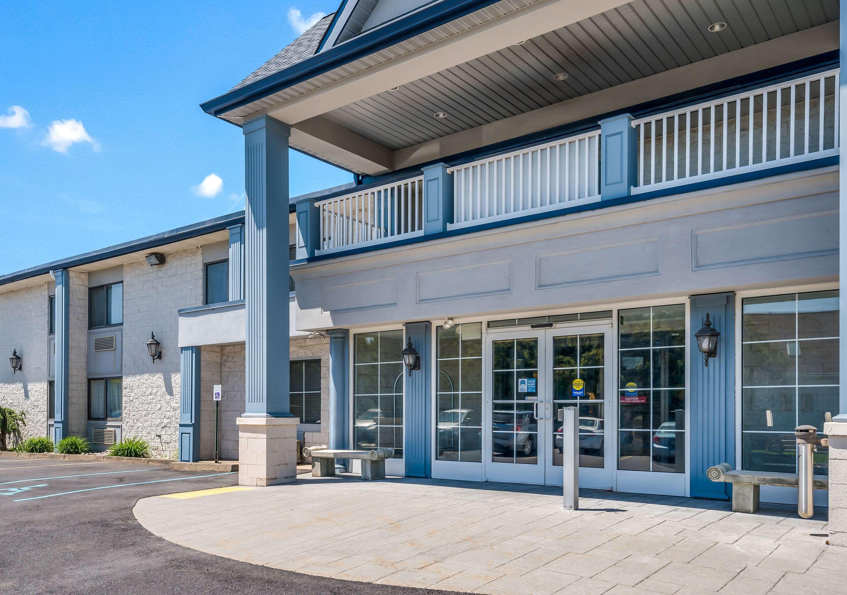 Hotel Econo Quakertown